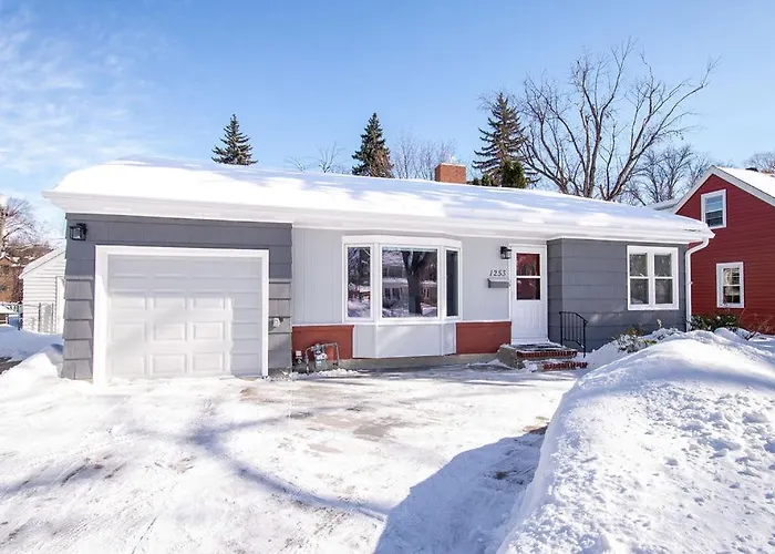 New Charming In The Heart Of North * Fargo