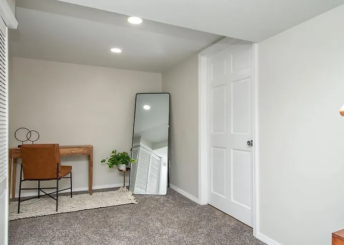 Holiday home New Charming In The Heart Of North