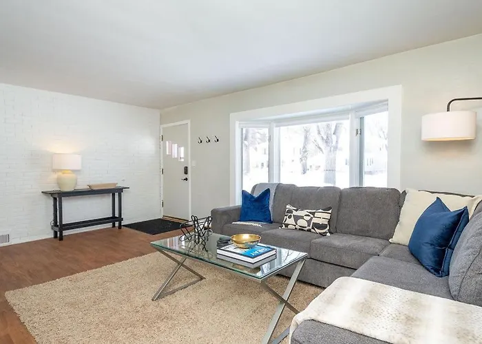 New Charming In The Heart Of North Fargo